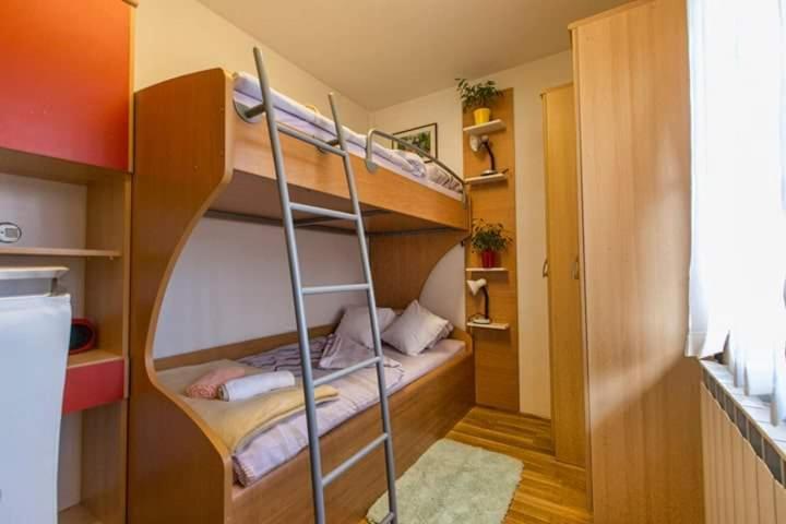Apartman Sunny Lika Gospic Ngoại thất bức ảnh